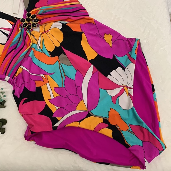 NWT TRINA TURK GEMINI PLUNGE MAILLOT - Picture 9 of 16